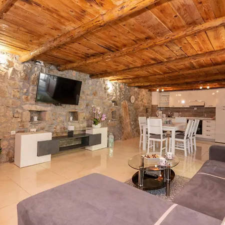 I Tatil Evi